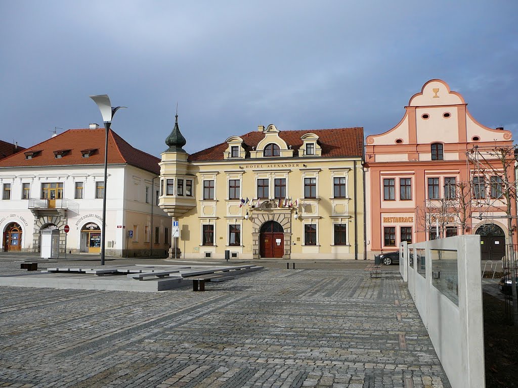 Domy na Masarykovo náměstí ve Stříbře by Petr Koldovský