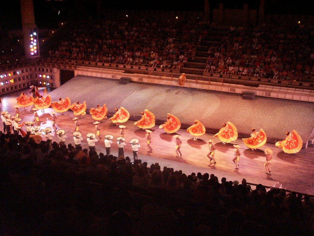 Xcaret-dança by C Costa