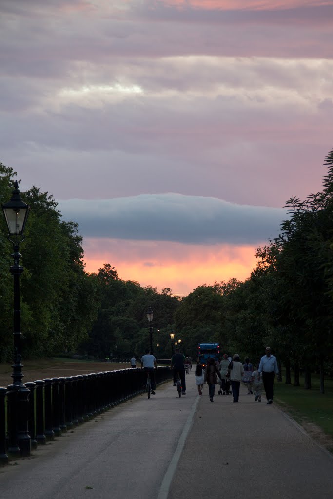 London _ Hyde Park by Laura Sayalero