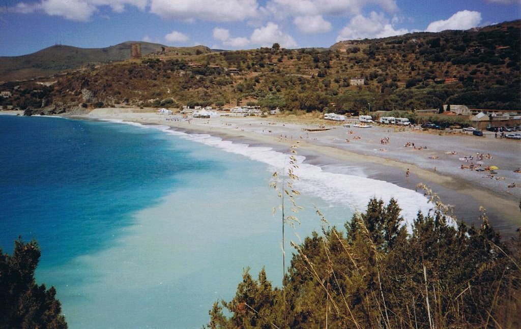 Spiaggia di Marina di Camerota by Ciro Cardone