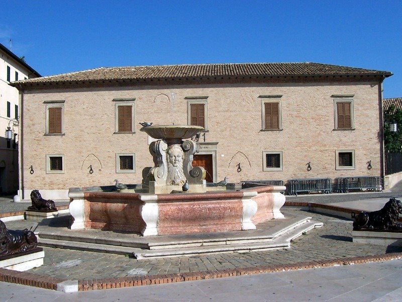 Senigallia - Fontana delle Anatre by MarkusMark