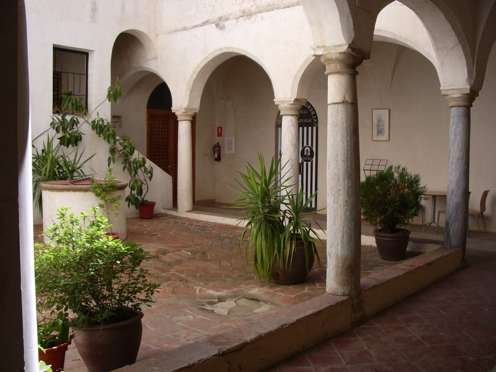 Albergue de peregrinos il chiostro by Renato Pastorino