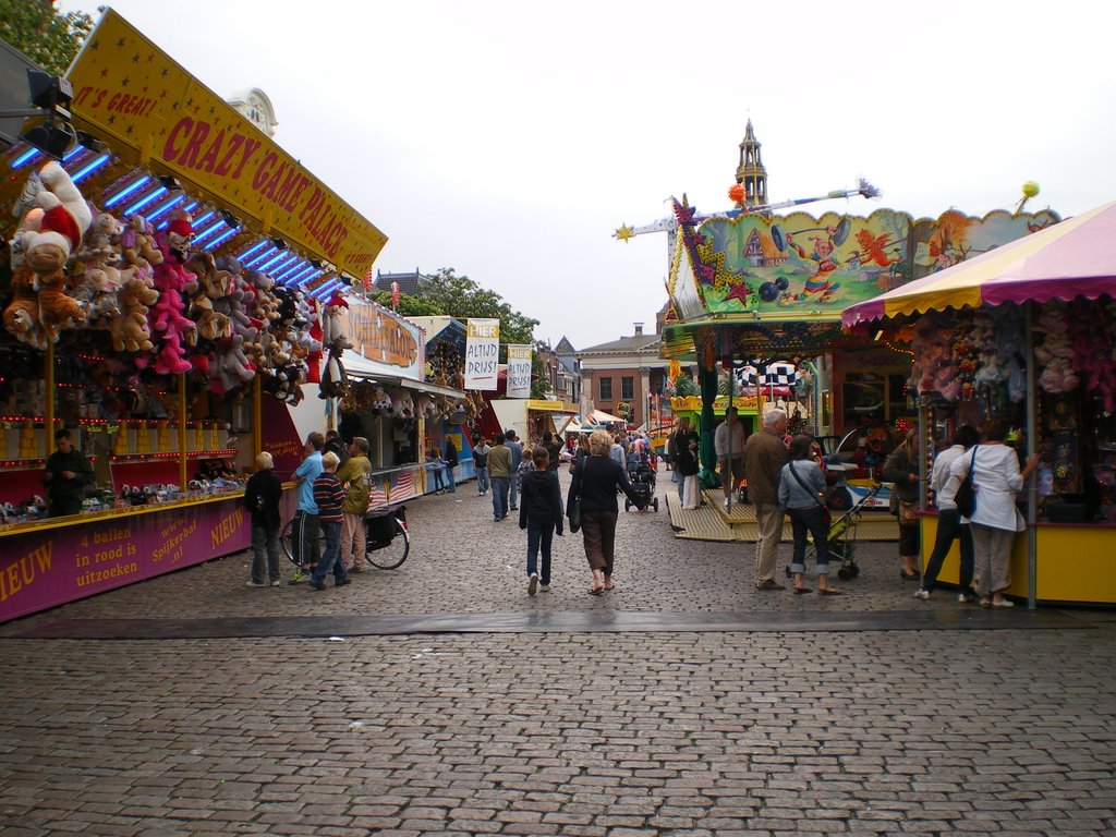 Vismarkt Kermis by Piet Braam