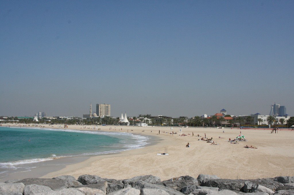 VAE - Dubai - Jumeirah Beach by Styve Reineck