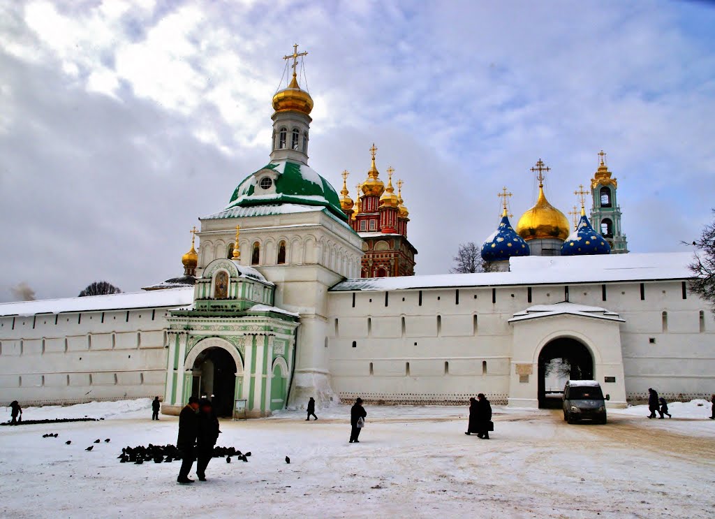 The Holy Trinity-St. Sergius Lavra by bonavista