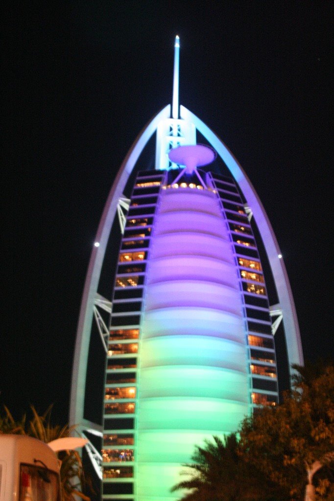 VAE - Dubai - Burj Al Arab by Styve Reineck