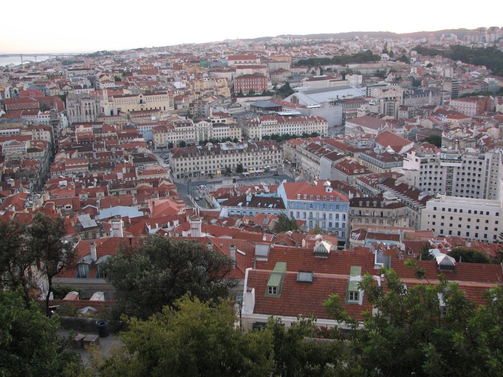 Castelo S. Jorge (panorama) by Rui Mi