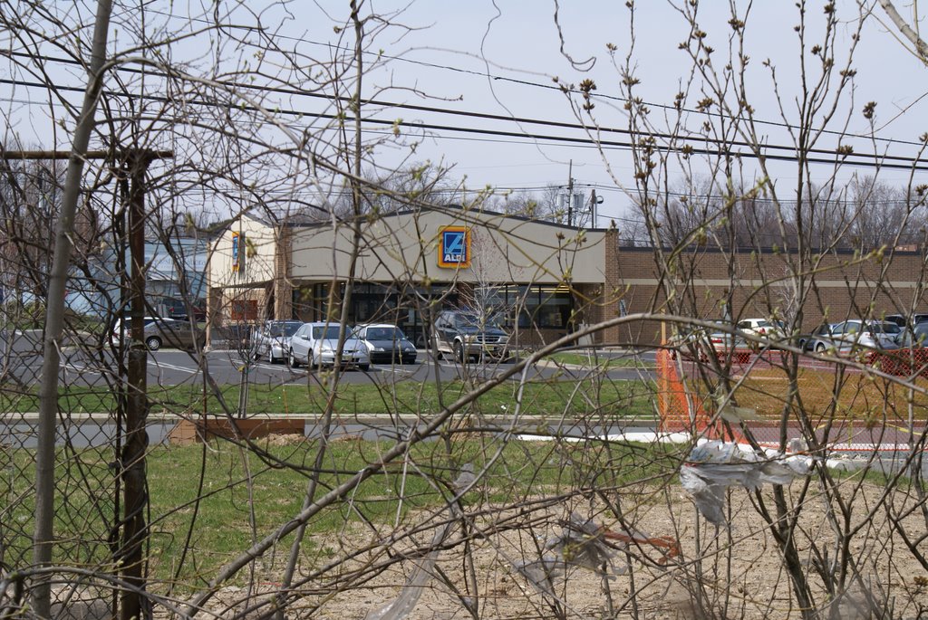 ALDI AT OLDEN AVE by ANGEL N RODRIGUEZ