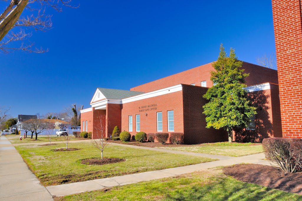 VIRGINIA: NEWPORT NEWS: EAST END: Ivy Baptist Church, 50 Maple Avenue W. Henry Maxwell Family Life Center by Douglas W. Reynolds, Jr.