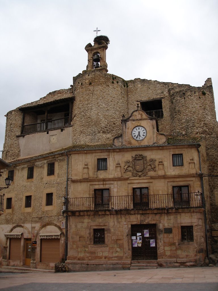 La plaza de sepúlveda by La casa rural versió…