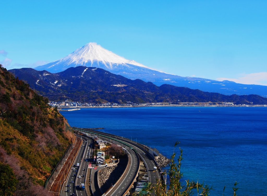 富士山 from 薩埵峠 by 樋口 友克 / T Higuchi