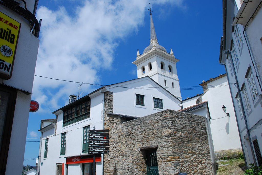 Castropol Asturias Iglesia de Santiago Apostol by © xeima