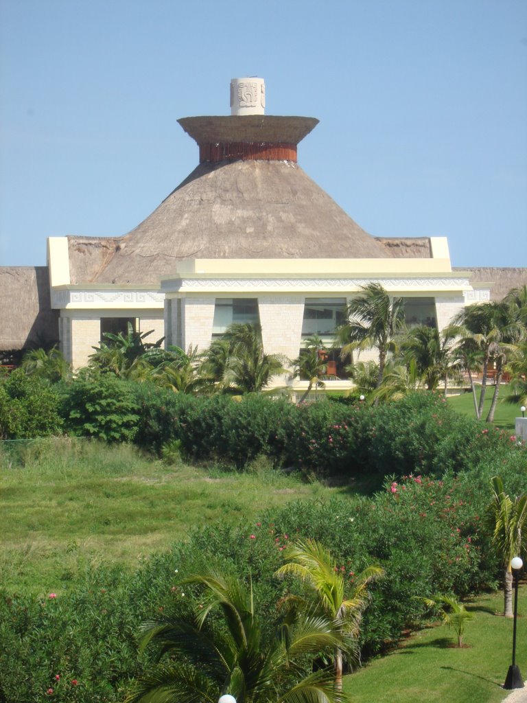 Gran Bahia Principe Tulum by libitz