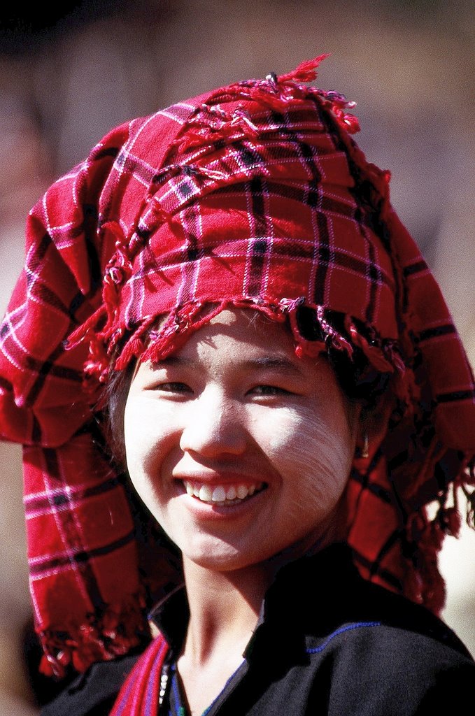 A girl from Indein village on Inle lake. Burma. by Marcin Klocek (trave…