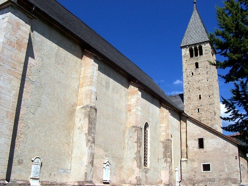 Sanzeno - Basilica dei Ss. Martiri dell'Anaunia by MarkusMark