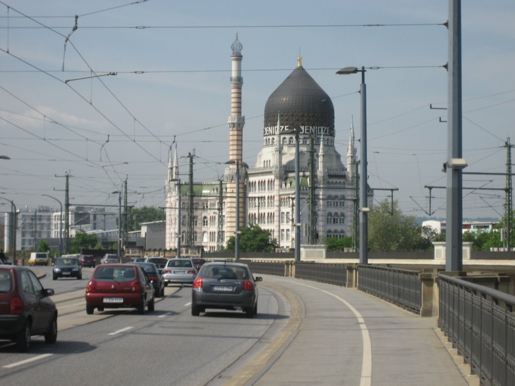 Jenidze Tabakmoschee by ericpano