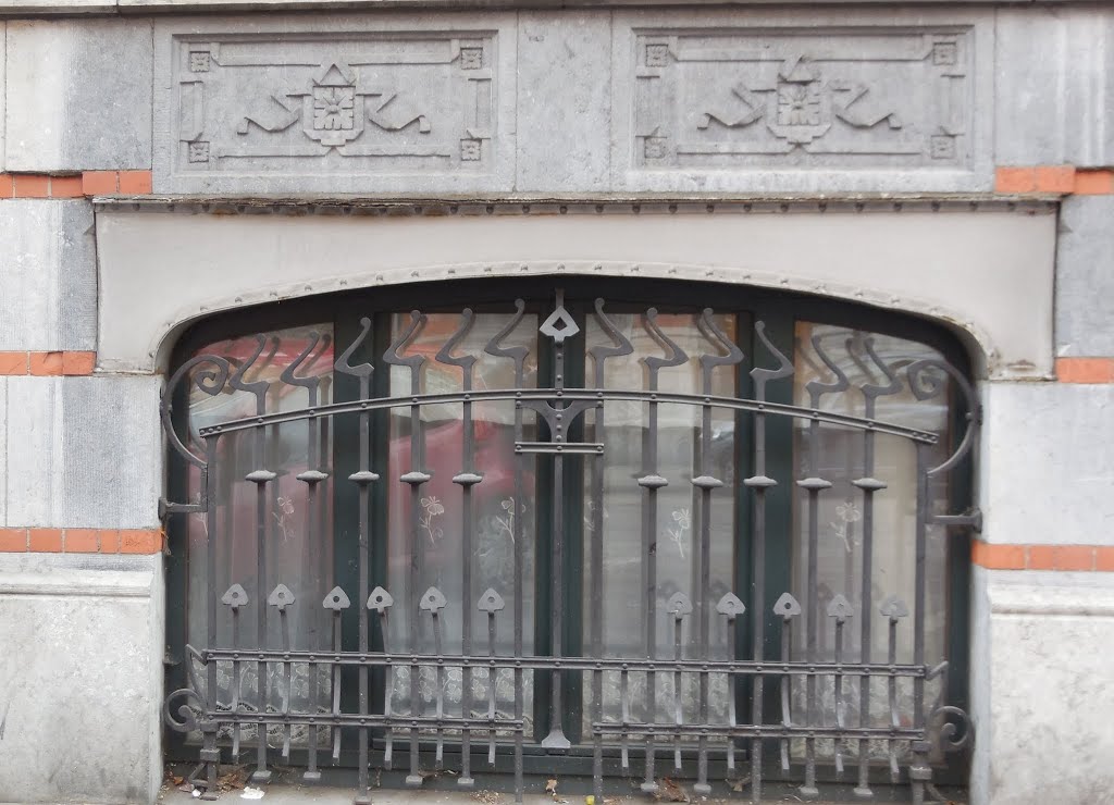 Liège, rue Léon-Mignon 21 (Joseph Nusbaum 1904) by Jacques Lasserre