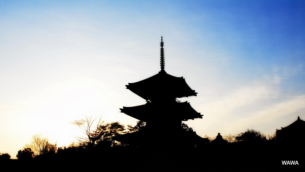 The three-storied pagoda of Hokki-ji temple, Ikaruga, Nara / 斑鳩三塔の一つ法起寺の三重塔（奈良県斑鳩町） by mandegan