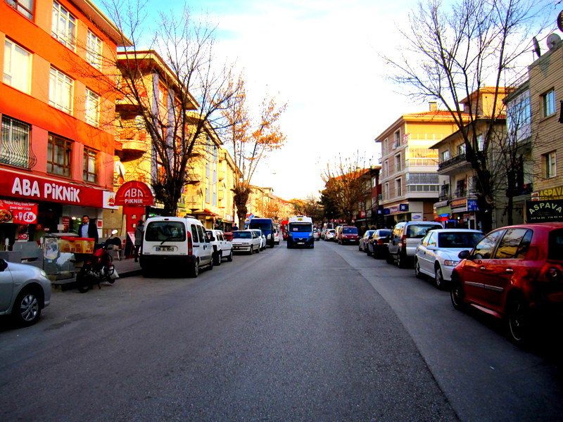 Aydınlık evler, Ankara, Osman Ünlü by Osman Ünlü