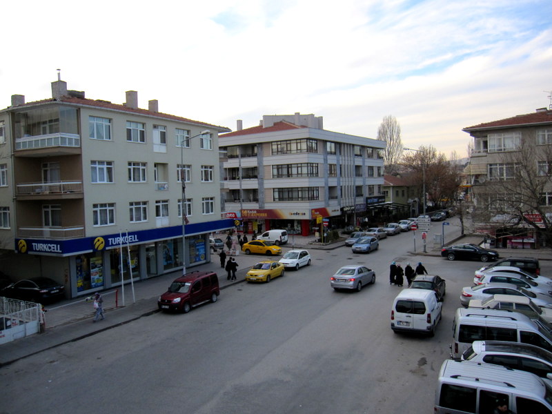 Aydınlık evler, Ankara, Osman Ünlü by Osman Ünlü