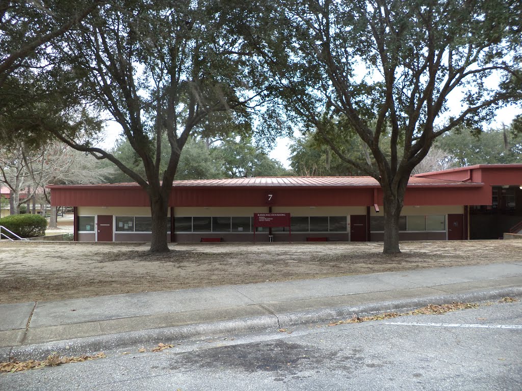 North Florida Community College Business Education Building by mriveraz