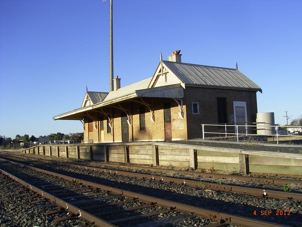 Coonamble - Railway Station -2012-09-04 by sandyriva