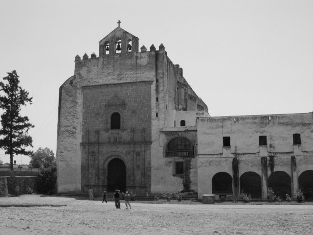 16th century Convent of Acolman by JoeDaniel77