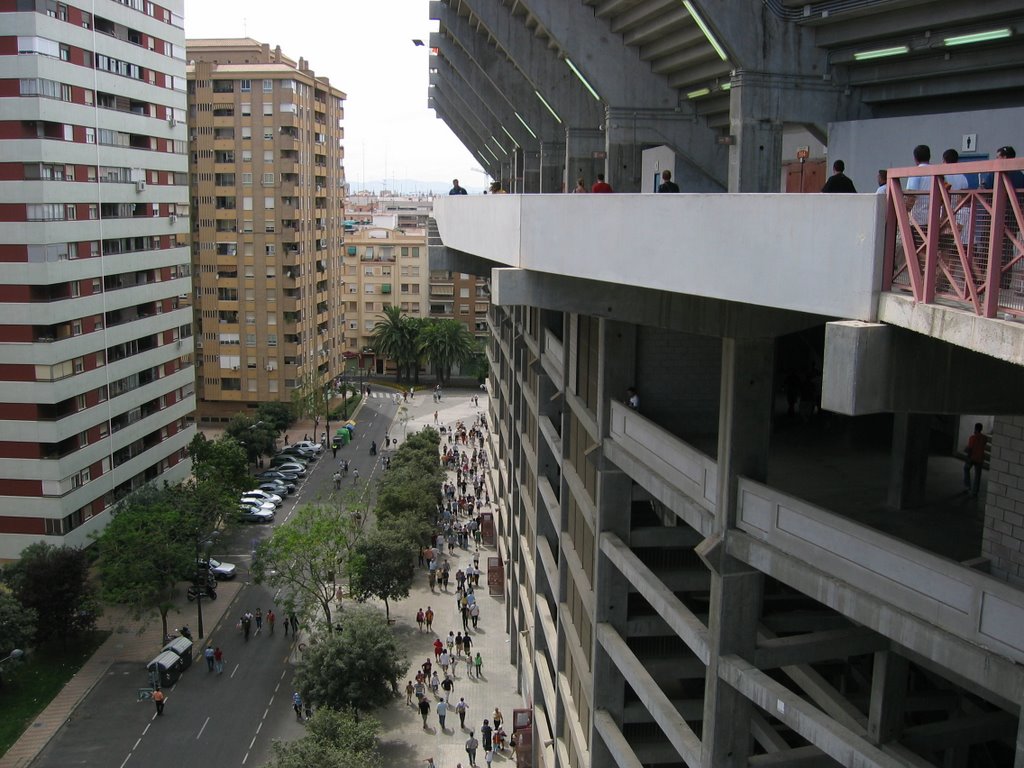 Mestalla y calle Dr. Juan Reglá by JoseLázaro