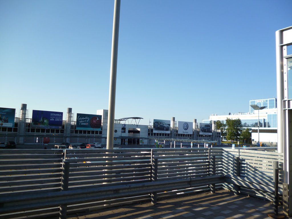 Aeropuerto de Helsinki by eortiz