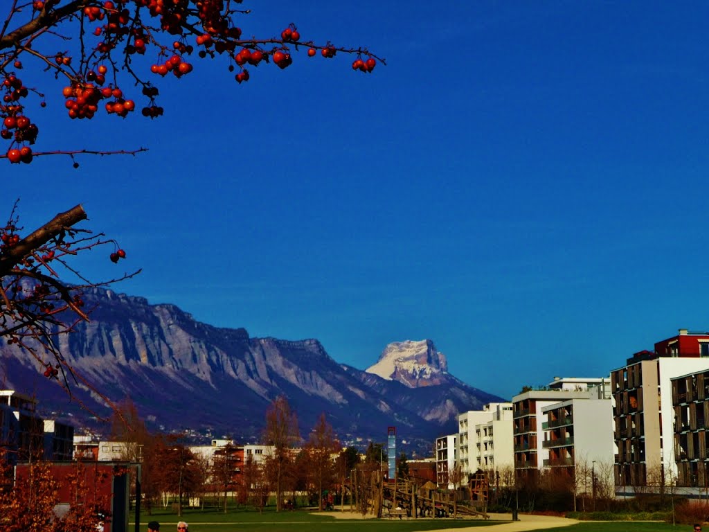 Saint-Eynard et la Dent de Crolles. by alxiskaff