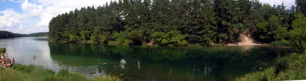 Lake Staw near village Płociczno-Tartak, 2007 by Kacper Kotowoda