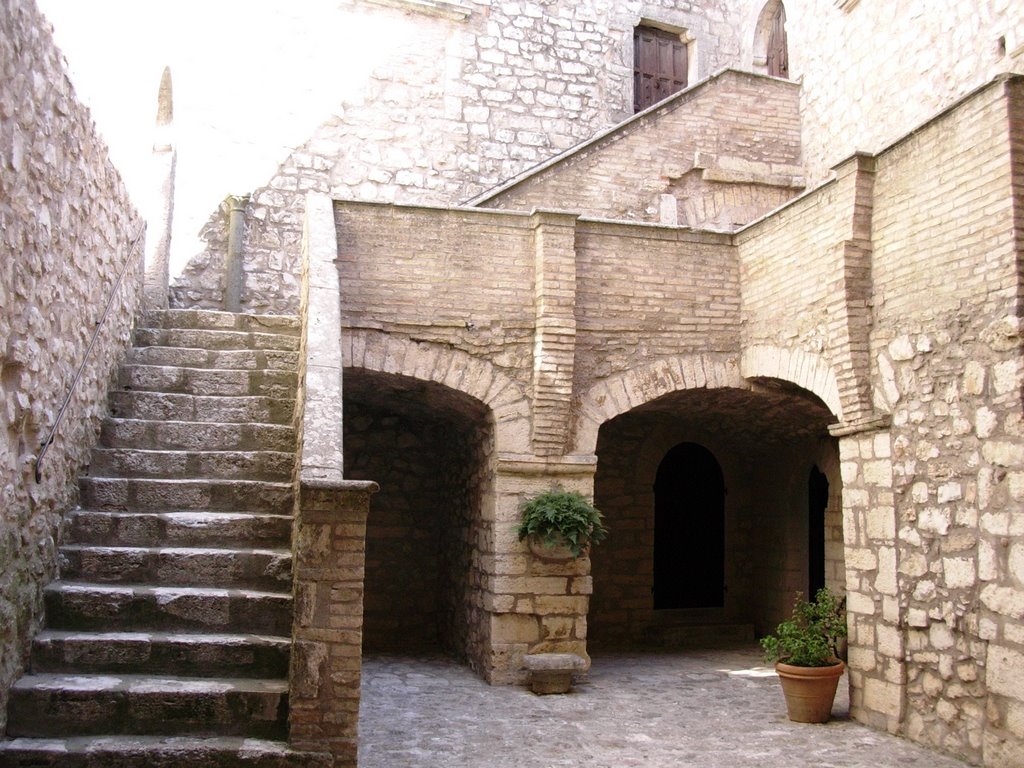 Guardea perugia by Nezumina