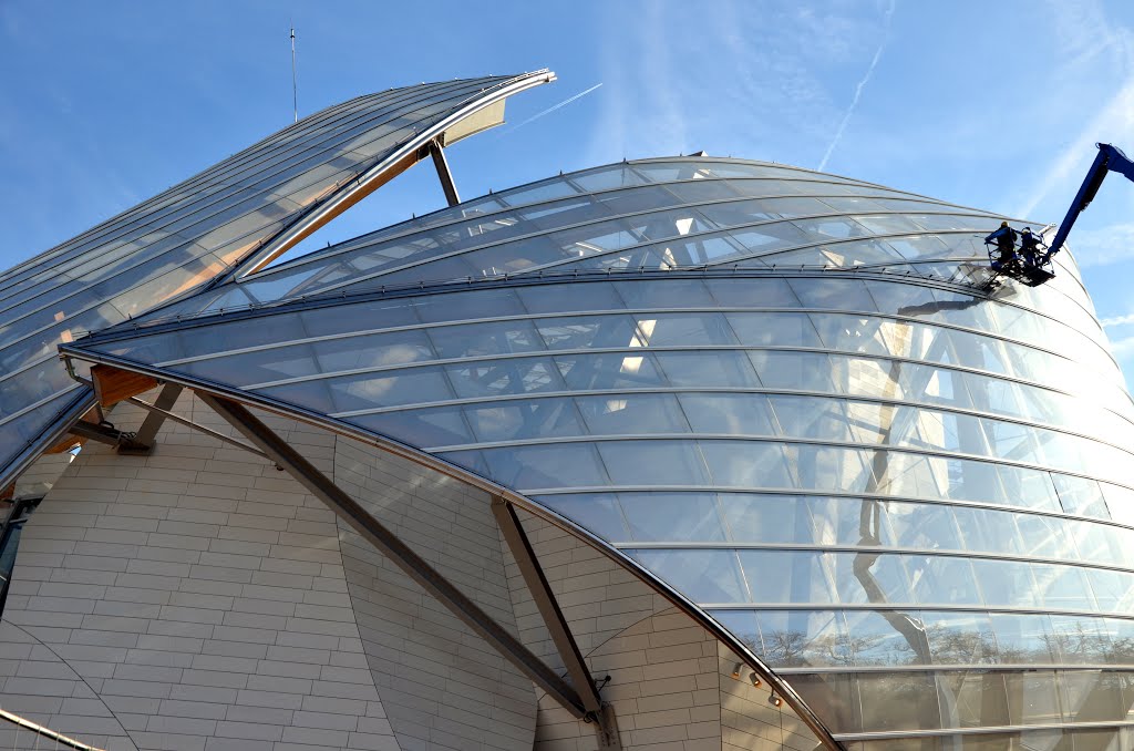 Jardin d'acclimatation. Chantier de la Fondation Louis Vuitton, architecte : Frank O.Gehry. by alexandrealari