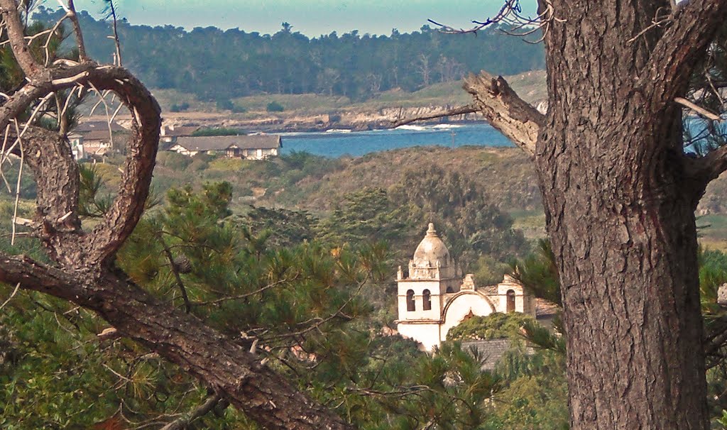 Flanders Mansion View to Carmel Mission by momboisse