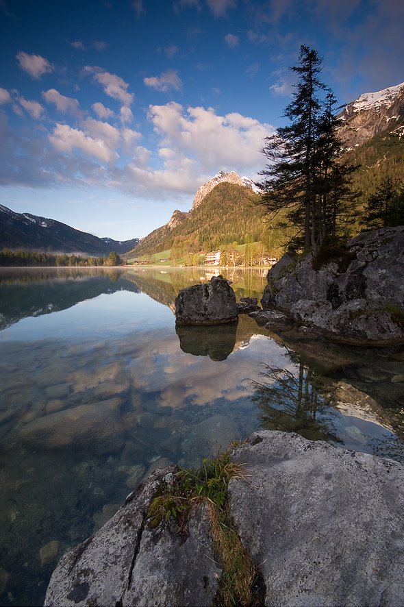 Sonnenaufgang am Hintersee / Ramsau by Christian Kowalczyk