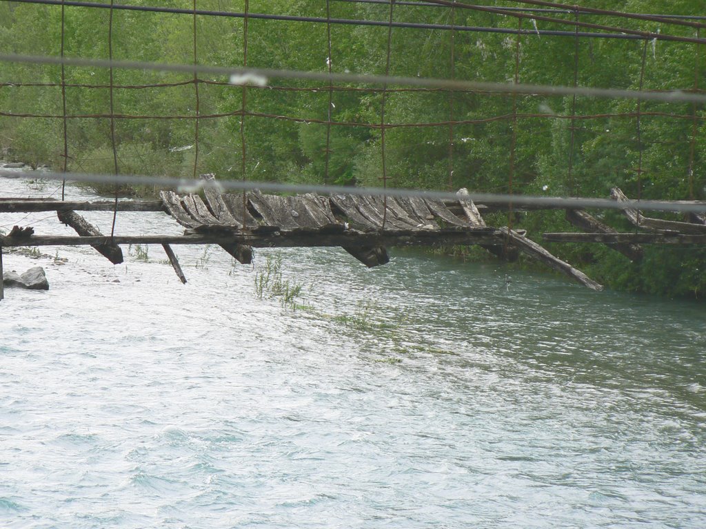 El Puente de los Valientes. Boltaña. by luisde