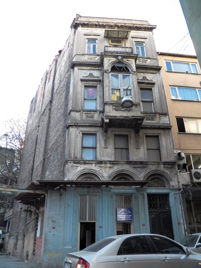 Ekrem Tur Sokak, Beyoğlu by cenan t