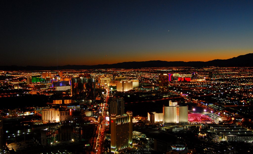 Las Vegas by Ajith R