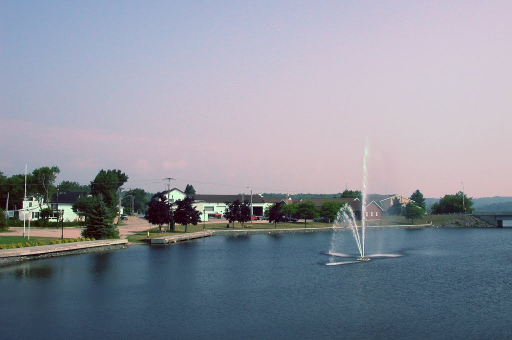 Blind River Waterfront Park by Jacques Ménard