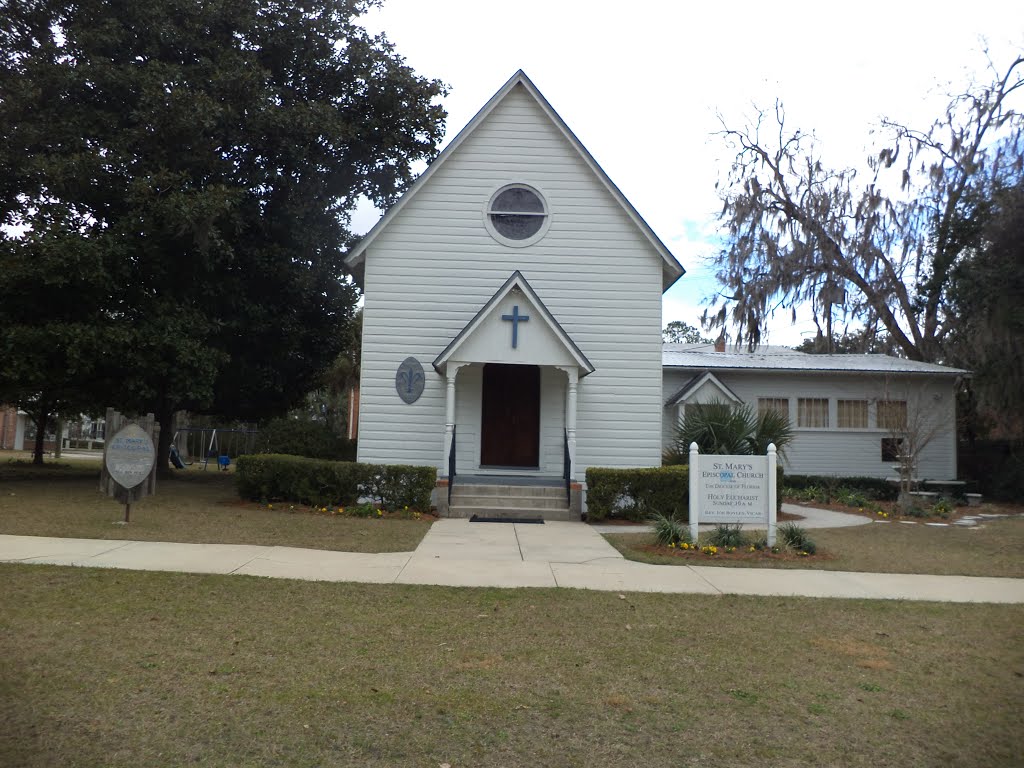 St. Mary's Episcopal Church, Madison by mriveraz