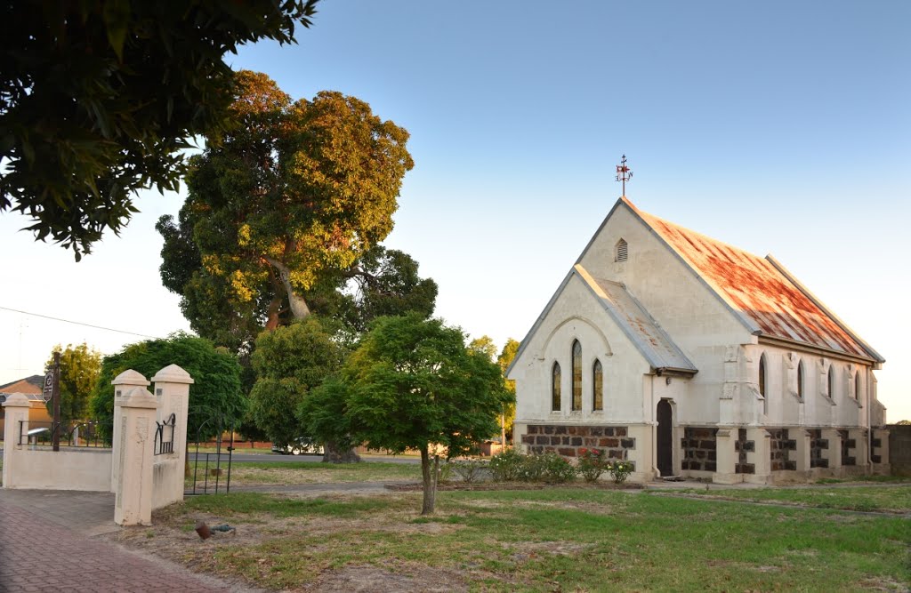 St Mark's Uniting Church 1930, Elizabeth Street, Edenhope, 22 January 2014 by ilmar v