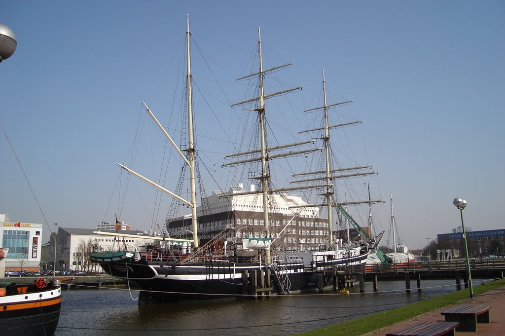 Museumshafen Bremerhaven - Seute Deern by K-D Heinrich