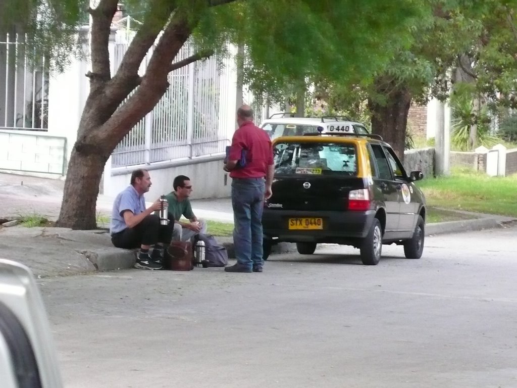 "mateando" el tiempo, Montevideo, Uruguay by Ana Padorno