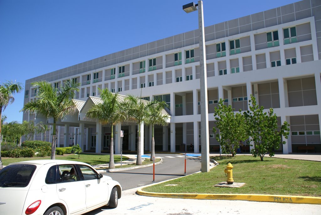 HOSPITAL SABANA GRANDE ABAJO, PR by ANGEL N RODRIGUEZ