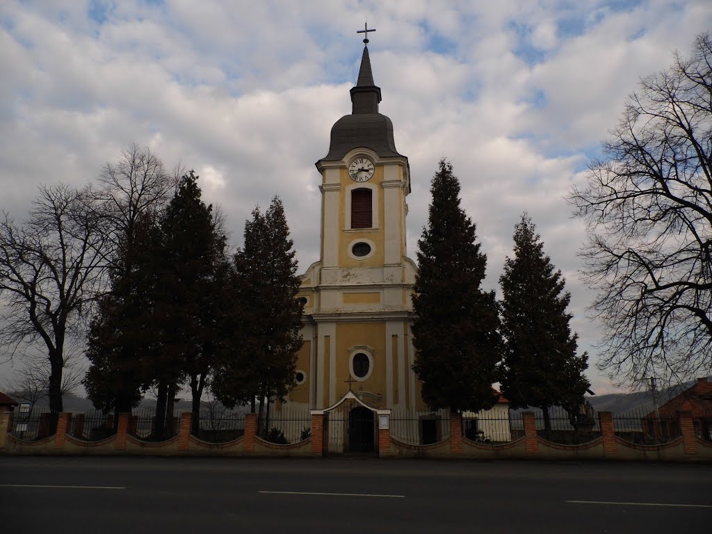 Kostol v Biskupiciach / Church Biskupice by Denis Ondriškovič