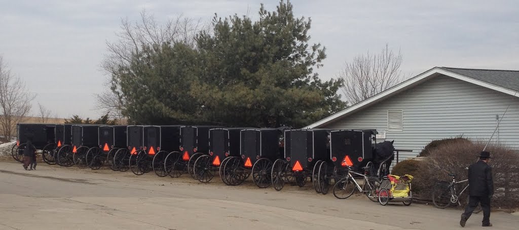 Amish parking lot. by JBTHEMILKER