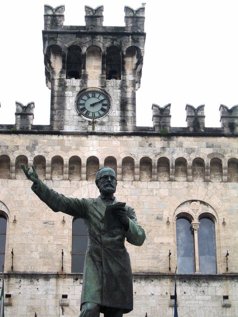 Chiavari - Palazzo di Giustizia - Piazza Mazzini by Karl Demetz