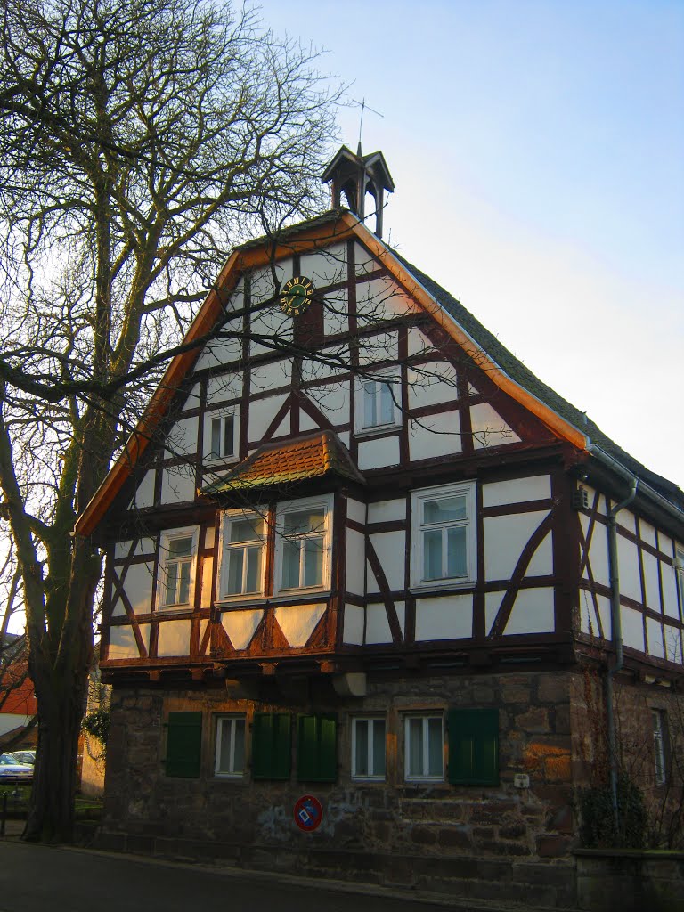 Kaufunger Hof, jetzt Völkerkundemuseum by waldwind