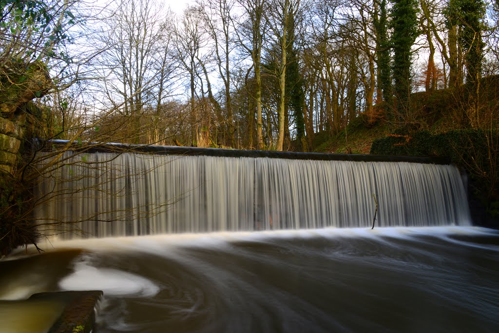 DUXBURY WEIR (RIVER YARROW), YARROW VALLEY, CHORLEY, LANCASHIRE, ENGLAND. by ZACERIN