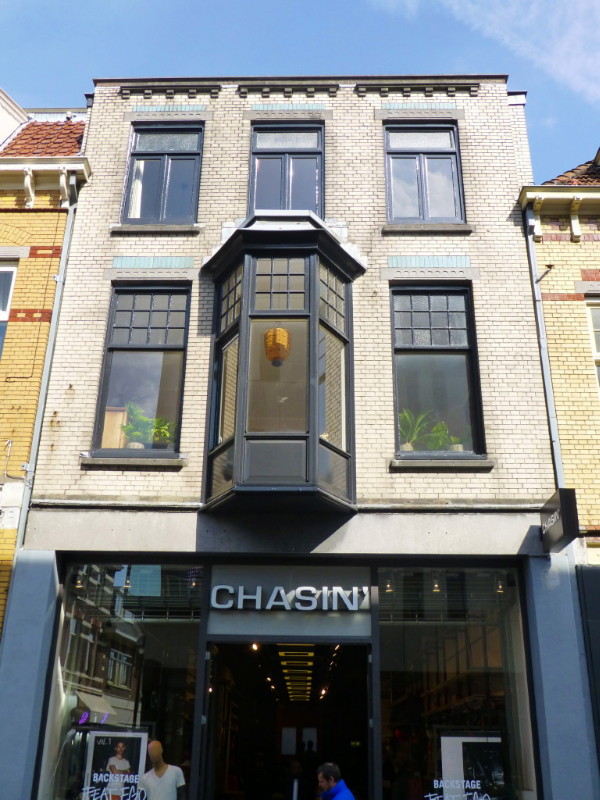 CHASIN'; Apeldoorn by H.Garnjost